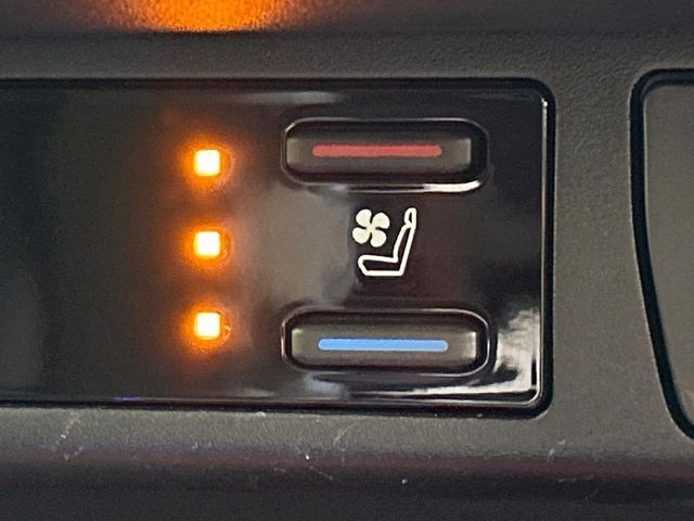 TOYOTA RAV4 4WD 2021 Image 31