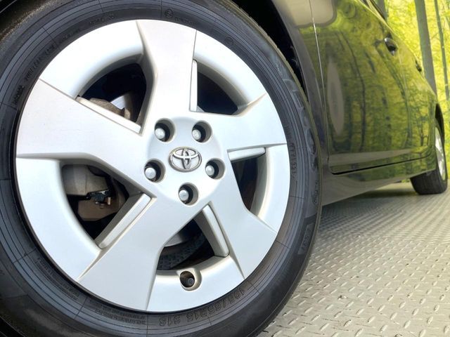 TOYOTA PRIUS 2011 Image 31