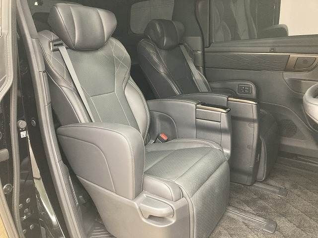 TOYOTA VELLFIRE  HYBRID 2023 Image 31