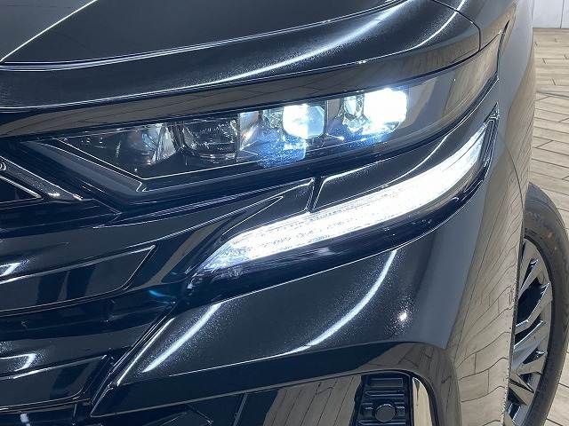 TOYOTA VELLFIRE  HYBRID 2023 Image 31