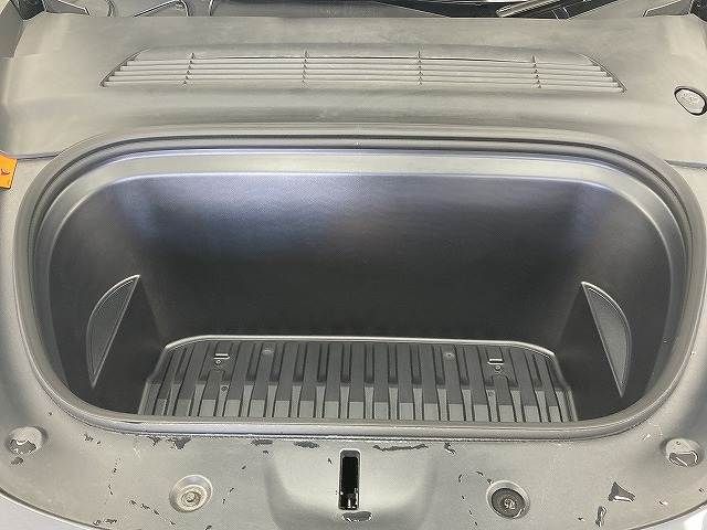 TESLA MODEL Y 2023 Image 31