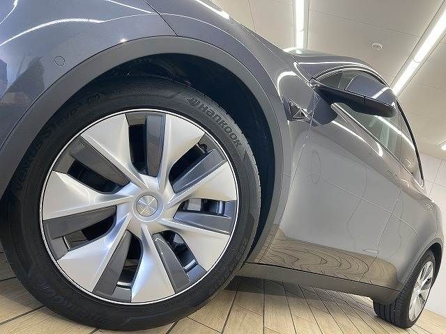 TESLA MODEL Y 2023 Image 31