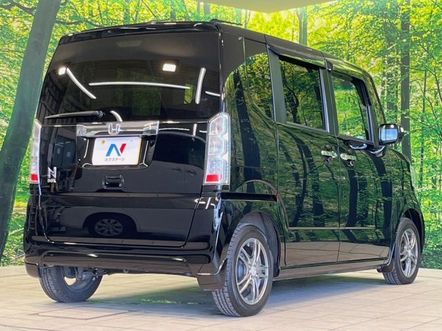 HONDA N BOX 2017 Image 31