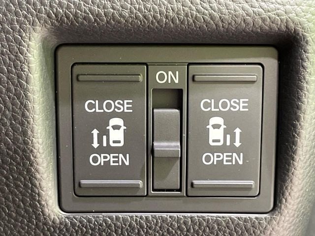 HONDA N BOX CUSTOM 2018 Image 31