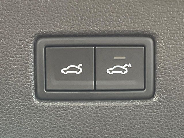 VOLKSWAGEN TIGUAN 2018 Image 31