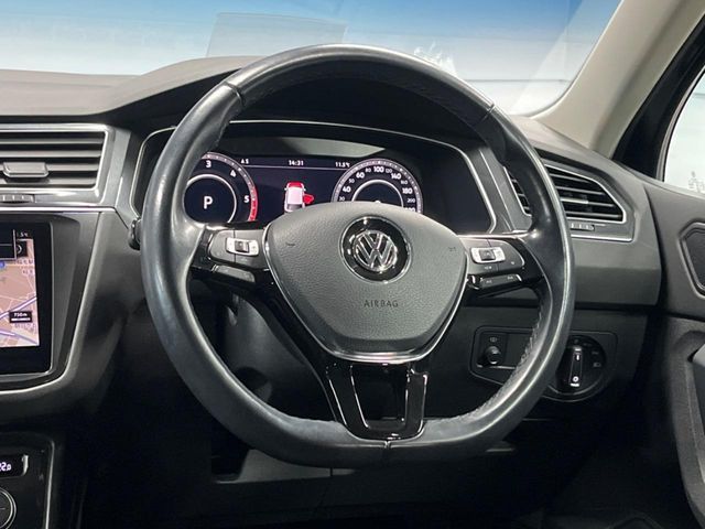 VOLKSWAGEN TIGUAN 2018 Image 31