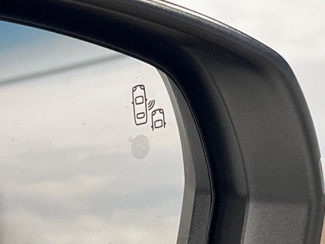 PEUGEOT 5008 2019 Image 31