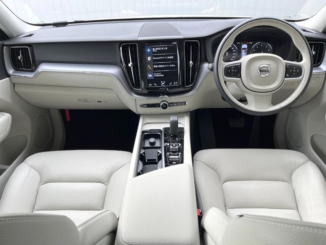 VOLVO XC60 2020 Image 31