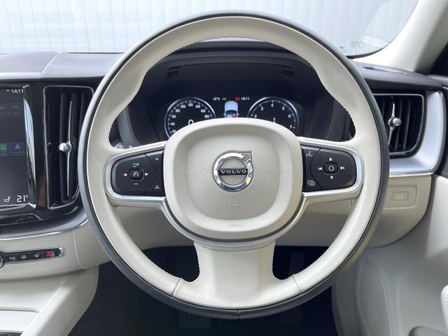 VOLVO XC60 2020 Image 31