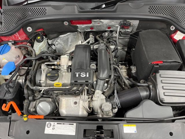 VOLKSWAGEN THE BEETL 2014 Image 31