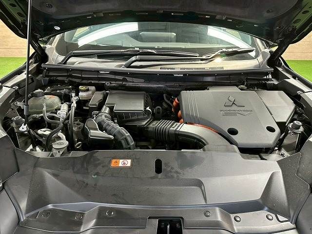 MITSUBISHI OUTLANDER PHEV 2023 Image 31