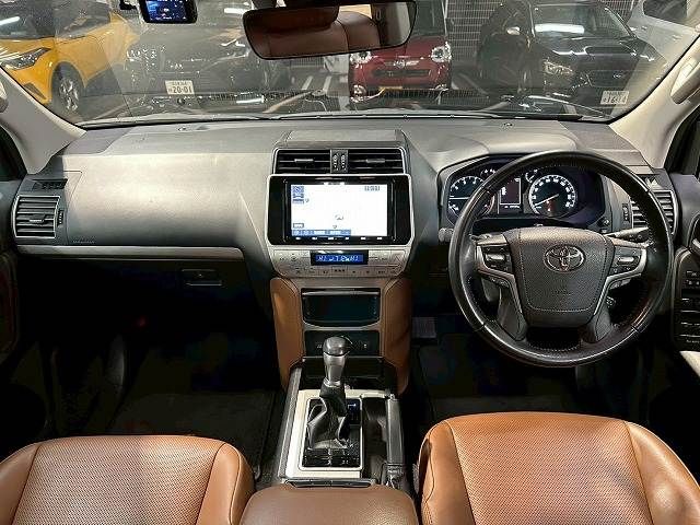 TOYOTA LANDCRUISER PRADO 2021 Image 31