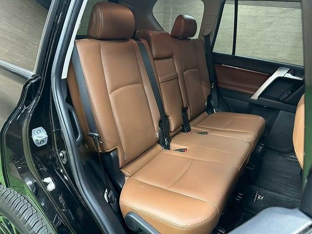 TOYOTA LANDCRUISER PRADO 2021 Image 31