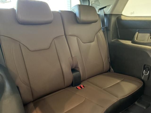 JEEP COMMANDER 2025 Image 31