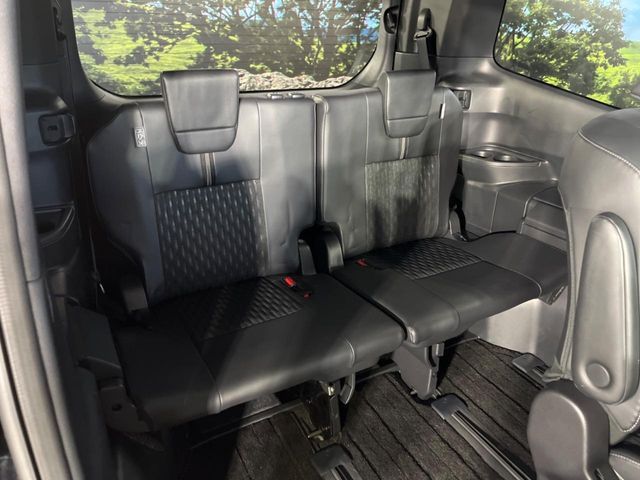 TOYOTA NOAH 2023 Image 31