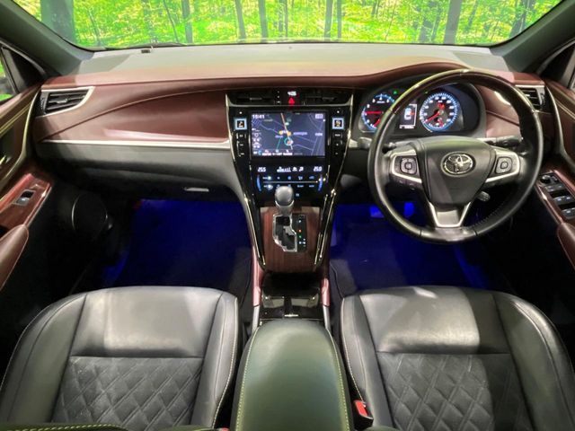 TOYOTA HARRIER 2WD 2015 Image 31