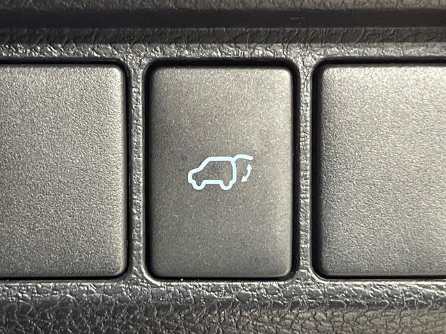 TOYOTA HARRIER 2WD 2015 Image 31