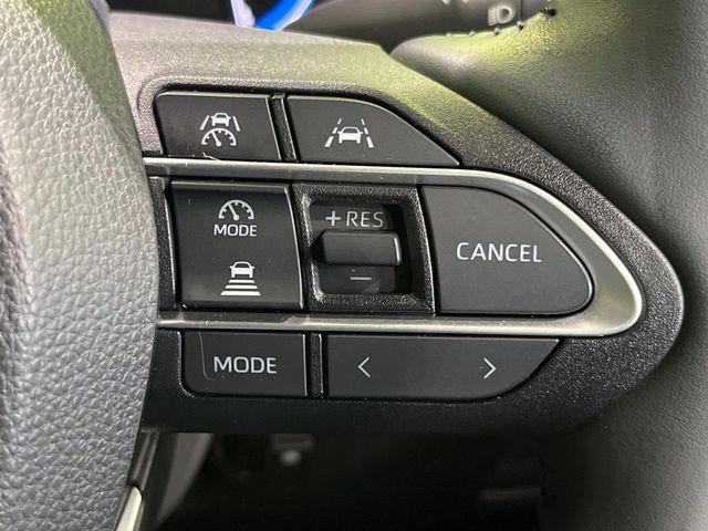 TOYOTA VOXY HYBRID 2023 Image 31