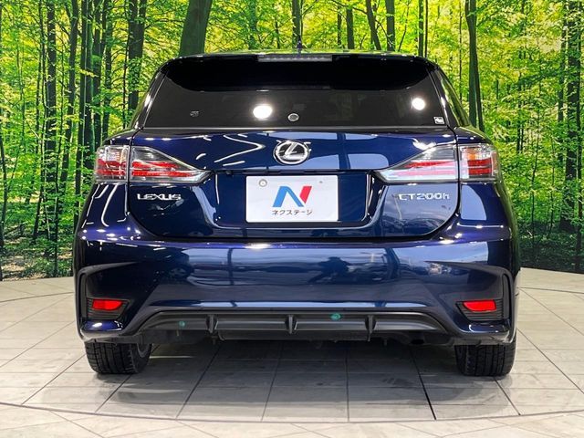 TOYOTA LEXUS CT200H 2015 Image 31