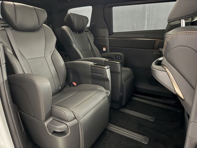 TOYOTA ALPHARD 4WD 2025 Image 31