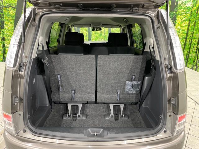 TOYOTA ISIS 4WD 2013 Image 31