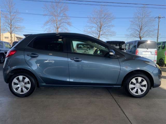 MAZDA DEMIO 2013 Image 31