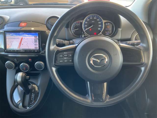 MAZDA DEMIO 2013 Image 31