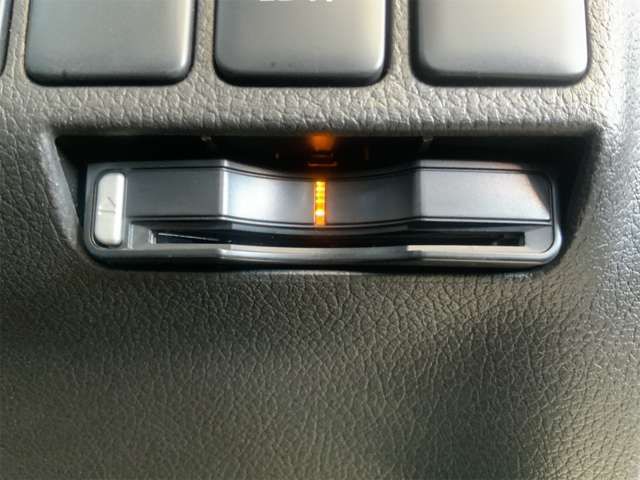 MITSUBISHI OUTLANDER PHEV 2013 Image 31