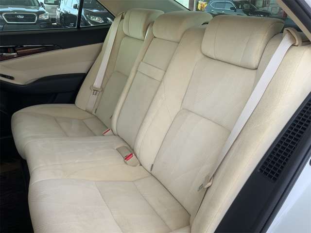 TOYOTA CROWN SEDAN HYBRID 2017 Image 31