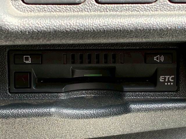 TOYOTA HIACE VAN 4WD 2021 Image 31