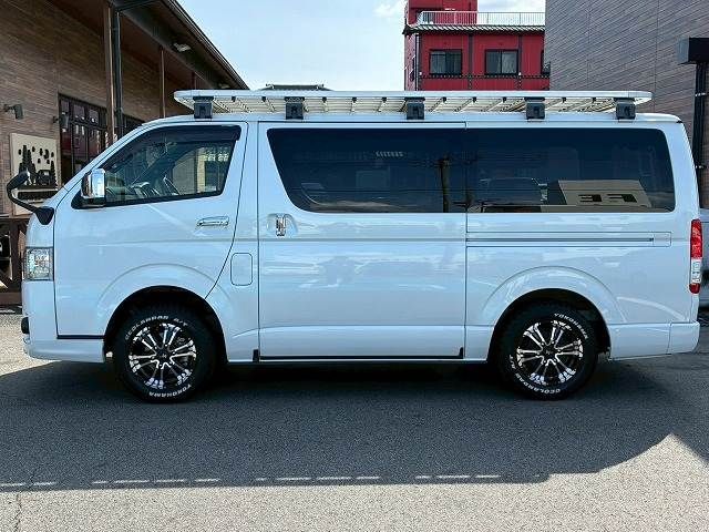 TOYOTA HIACE VAN 4WD 2021 Image 31