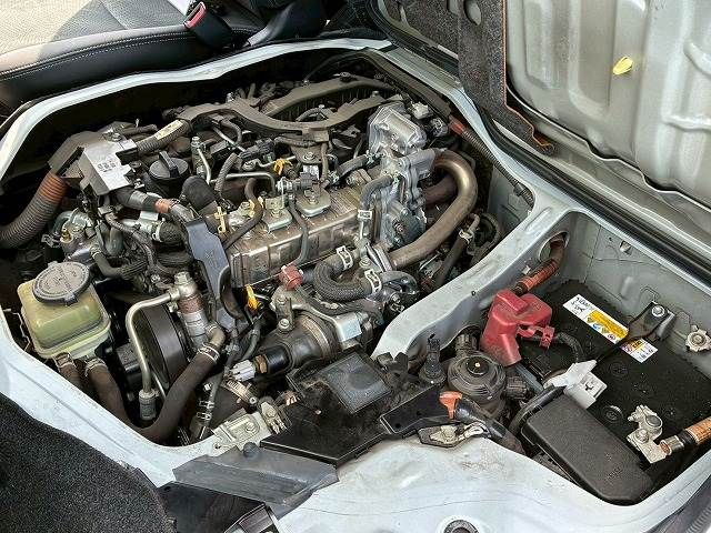 TOYOTA HIACE VAN 4WD 2021 Image 31