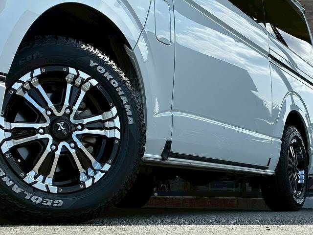 TOYOTA HIACE VAN 4WD 2021 Image 31