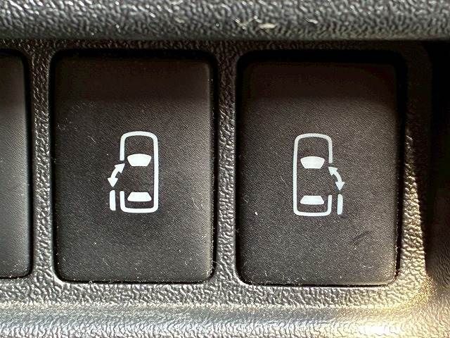 TOYOTA HIACE VAN 2WD 2021 Image 31