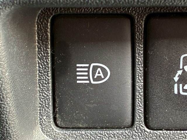 TOYOTA HIACE VAN 2WD 2021 Image 31