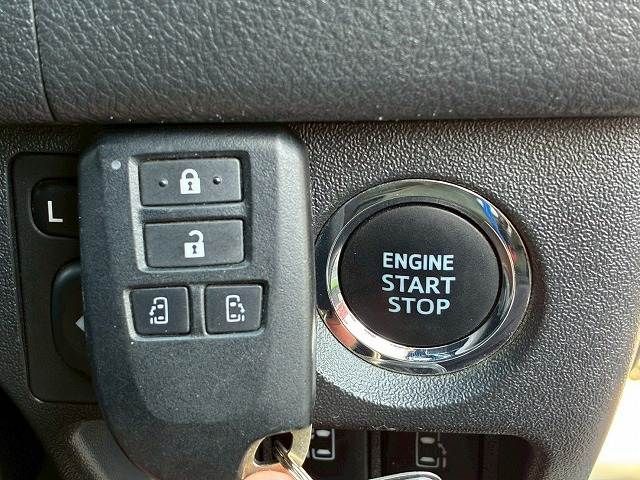 TOYOTA HIACE VAN 2WD 2021 Image 31