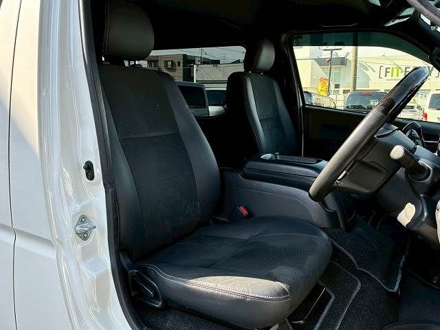 TOYOTA HIACE VAN 2WD 2021 Image 31