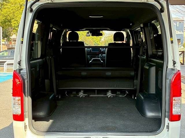 TOYOTA HIACE VAN 2WD 2021 Image 31