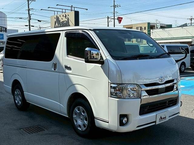 TOYOTA HIACE VAN 2WD 2021 Image 31
