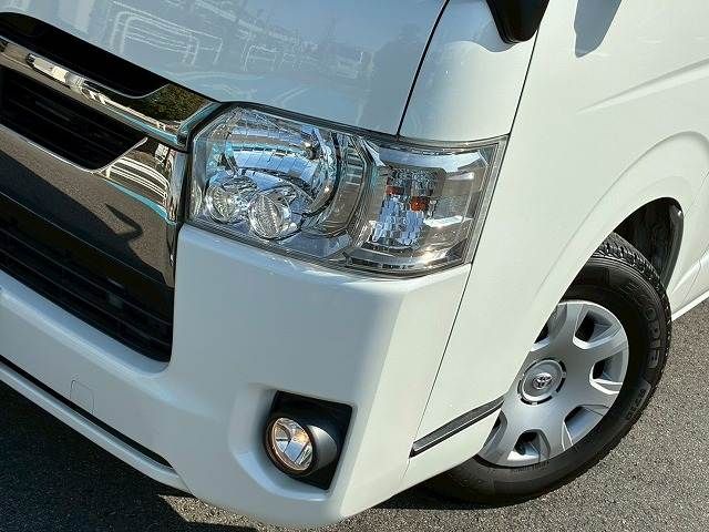 TOYOTA HIACE VAN 2WD 2021 Image 31