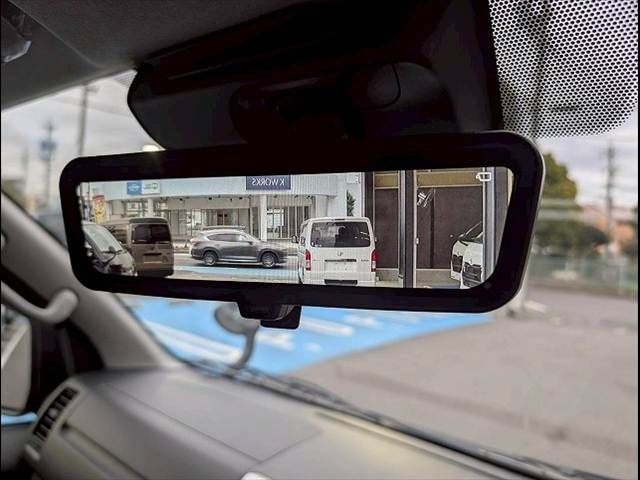 TOYOTA HIACE VAN 2WD 2026 Image 31