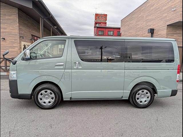 TOYOTA HIACE VAN 2WD 2026 Image 31