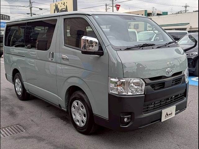 TOYOTA HIACE VAN 2WD 2026 Image 31