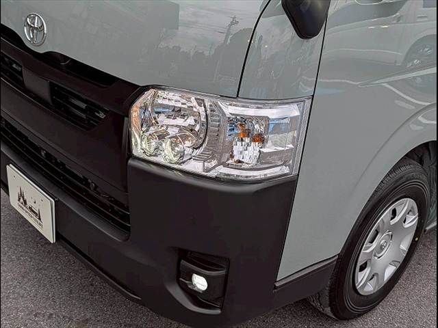 TOYOTA HIACE VAN 2WD 2026 Image 31