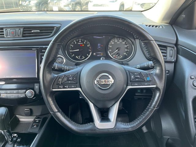 NISSAN X-TRAIL 2WD 2018 Image 31