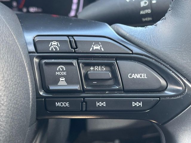 TOYOTA YARIS CROSS HYBRID 2025 Image 31