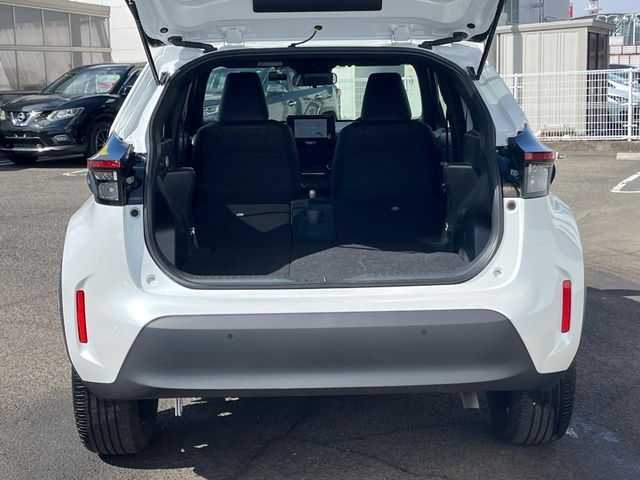 TOYOTA YARIS CROSS HYBRID 2025 Image 31