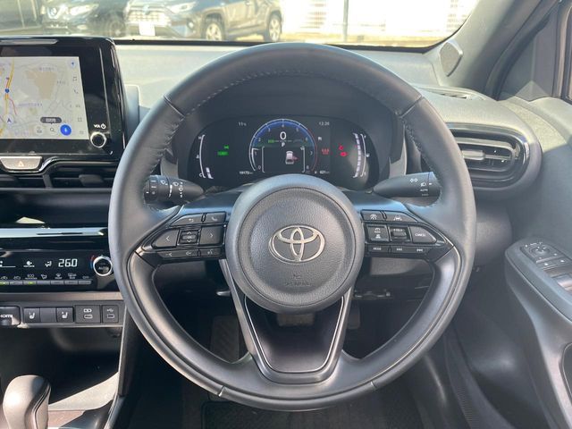 TOYOTA YARIS CROSS HYBRID 2025 Image 31