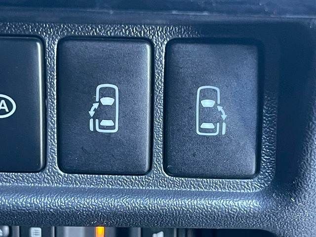 TOYOTA HIACE VAN 2WD 2020 Image 31