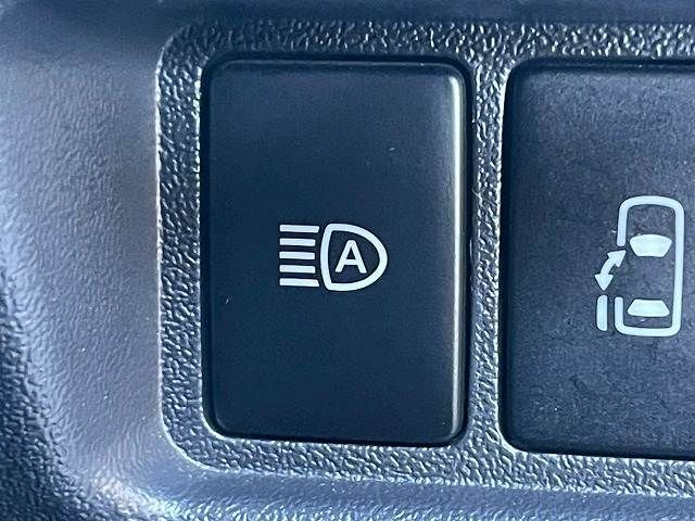 TOYOTA HIACE VAN 2WD 2020 Image 31